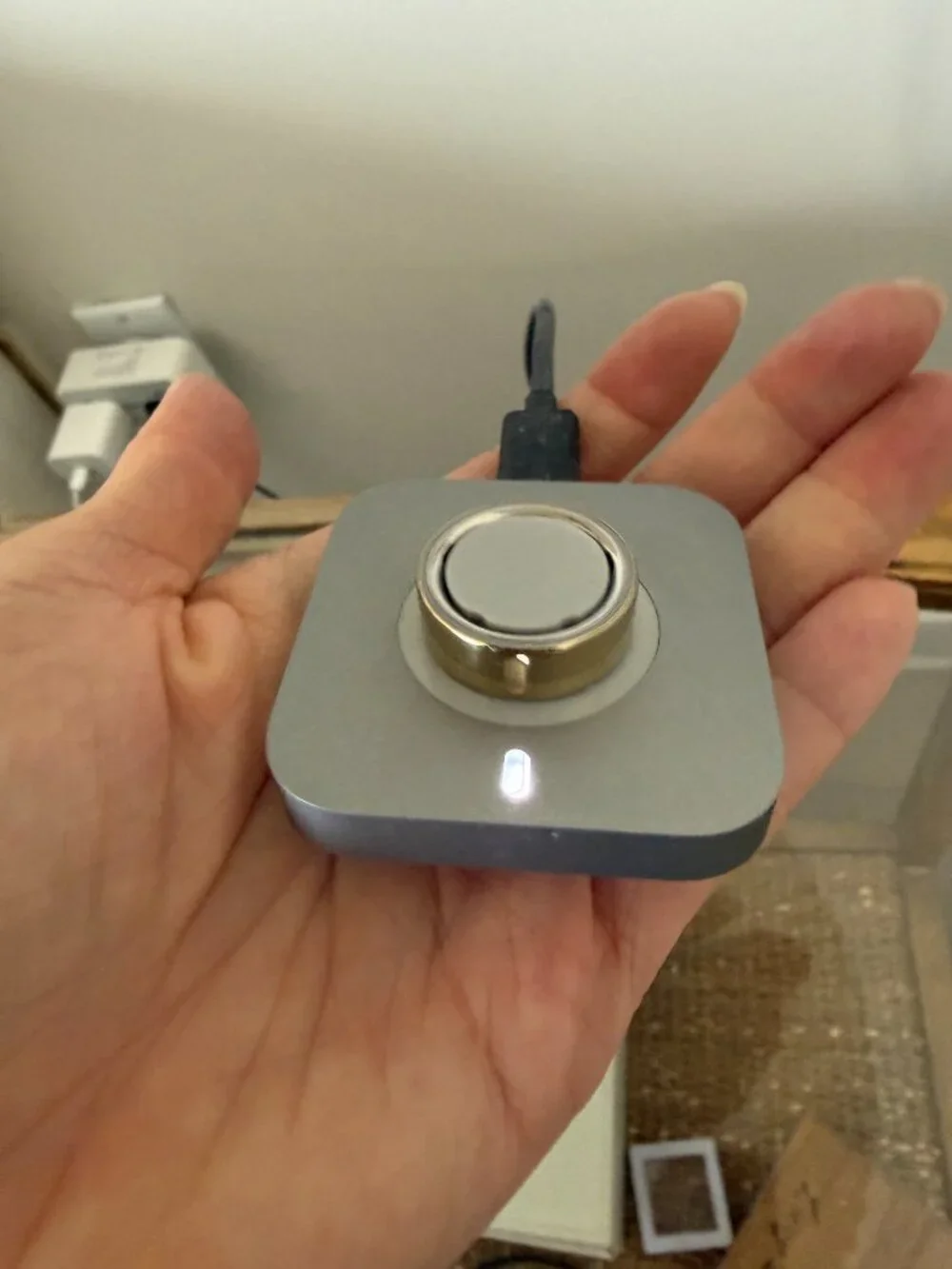 Oura ring gen 4 size 7 Gold